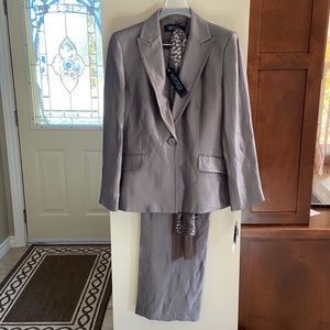 Kasper Ladies Pantsuit NWT